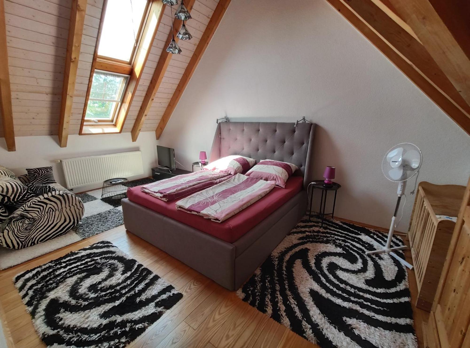 Ferienhaus Feder Lichtenau  エクステリア 写真